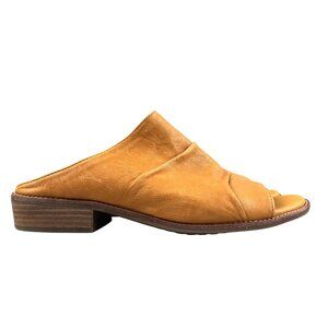 Sofft Women's Size 9M Penny Yellow Leather Open Toe Block Heel Slip On Sandals